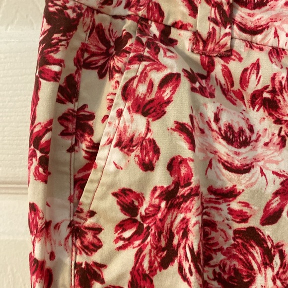 Beautiful capris size 8 - Picture 3 of 6